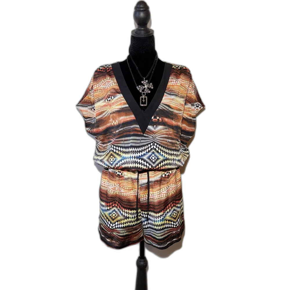 Bisou Bisou Romper Women’s M Aztec Tribal Print V-Neck Pockets Drawstring Waist